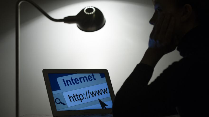 Comment Supprimer Possible Suspicious Activity Virus gratuitement de mon ordinateur Windows XP, Vista, 7, 8, 8.1 et 10 définitivement et Complétement Comment Supprimer Possible Suspicious Activity Virus gratuitement de mon ordinateur Windows XP, Vista, 7, 8, 8.1 et 10 définitivement et Complétement